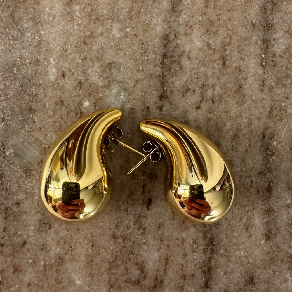 gold teardrop chunky earrings